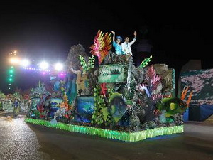 Lễ hội Carnaval Hạ Long 2013: Sắc màu Quảng Ninh