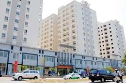 Một góc chung cư Tân Mỹ phục vụ nơi ở mới cho người dân trên rạch Ụ Cây tại quận 8, Tp.HCM. - tinkinhte.com