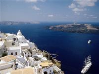Santorini, một trong những hòn đảo du lịch nổi tiếng của Hy Lạp - tinkinhte.com