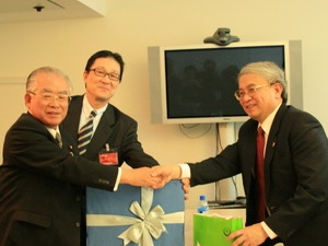 Bộ trưởng Hoàng Văn Phong tiếp đoàn Nhật dự hội nghị - tinkinhte.com