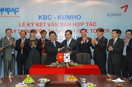 Lễ ký kết văn bản hợp tác giữa KCB và Kumho Industrial - tinkinhte.com