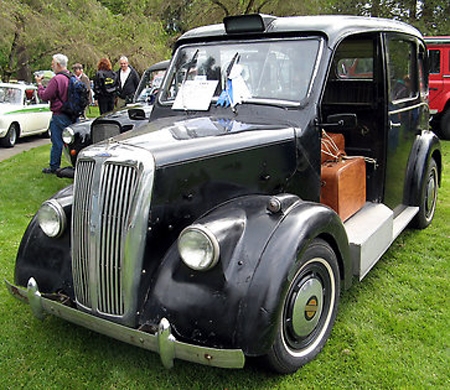 Chiếc taxi mang hiệu Beardmore Mk VII London năm 1959