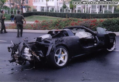 Porsche Carrera GT 2005. Địa điểm: Monarch Beach, California