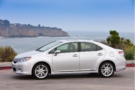 Lexus HS 250h