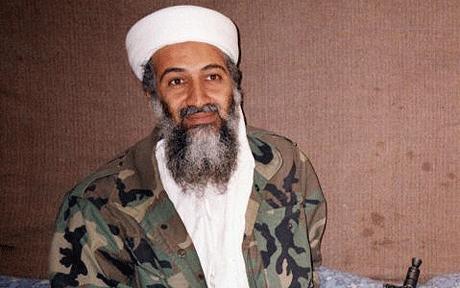 Osama Bin Laden liên tục phát đi những băng ghi âm cảnh báo Mỹ và Châu Âu. Ảnh: Telegraph.