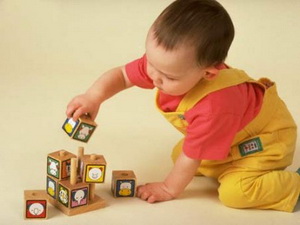 Đồ chơi có thể giúp trẻ nhỏ phát triển ngôn ngữ