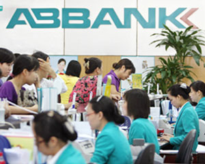  Tính đến tháng 12/2009, ABBank có mạng lưới giao dịch rộng khắp với 86 chi nhánh/PGD trên 29 tỉnh thàng trong toàn quốc - tinkinhte.com
