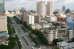Nhiều chuyên gia địa ốc nhận định, năm 2011 thị trường bất động sản Việt Nam sẽ phục hồi và tăng giá mạnh. - tinkinhte.com