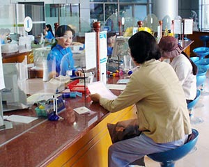 Ngân hàng Chính sách xã hội không cần đợi trích tiền hỗ trợ lãi suất theo quý. - tinkinhte.com