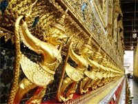 Kiến trúc Thái Lan luôn thu hút sự chiêm ngưỡng của du khách nước ngoài. - tinkinhte.com