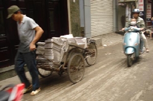 Người lao động ngoại tỉnh tại thành phố. - tinkinhte.com