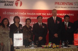 Lễ kí kết giữa Maritime Bank và Prudential Việt Nam - tinkinhte.com