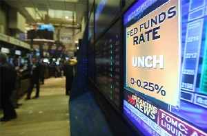 Không chỉ có Mỹ, các nền kinh tế Eurozone, Nhật ,Anh... vẫn đang duy trì lãi suất cơ bản ở những mức thấp kỷ lục hoặc gần kỷ lục để kích thích kinh tế - tinkinhte.com