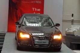 Đánh giá Audi A8L: Biệt thự di động