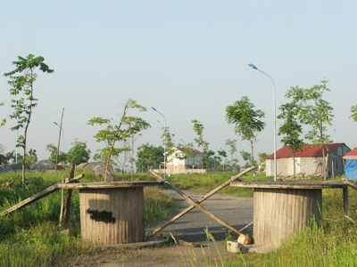 Khu đô thị Hà Phong giờ để... cỏ mọc