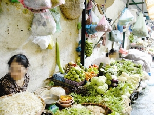 Tỷ lệ nhiễm giun cao do thói quen ăn rau sống