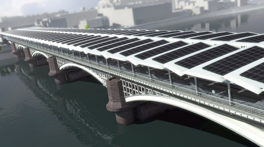 Cây cầu năng lượng mặt trời lớn nhất thế giới Blackfriars